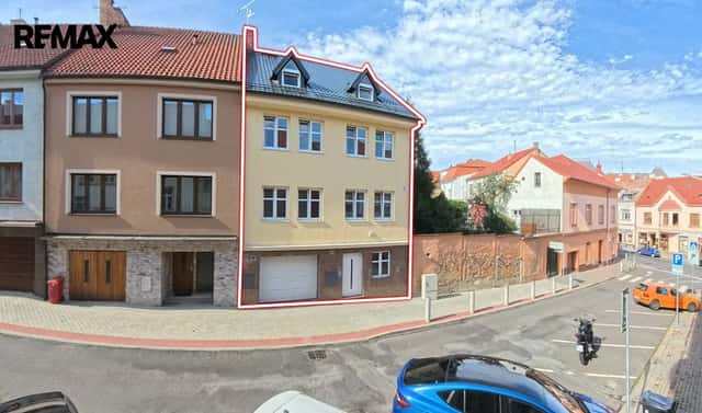 Pronájem domu 220 m² s pozemkem 225 m², Dr. Slavíka, Roudnice nad Labem, okres Litoměřice