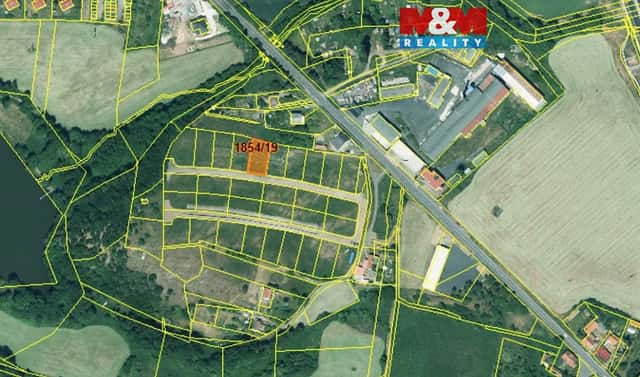 Prodej stavebního pozemku 1 095 m², Lubenec, okres Louny