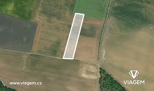 Prodej pole 4 625 m², Sudovo Hlavno, okres Praha-východ