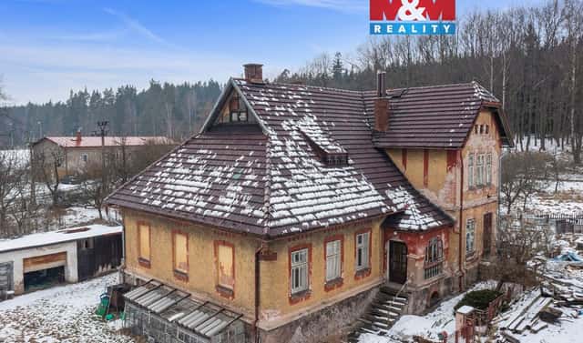 Prodej domu 150 m² s pozemkem 2 996 m², Školní, Meziměstí, okres Náchod