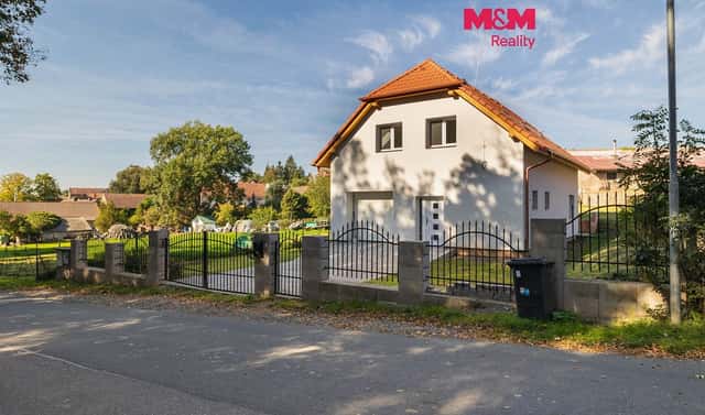 Prodej domu 200 m² s pozemkem 803 m², Polní Voděrady, okres Kolín