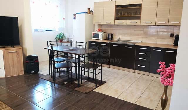 Prodej domu 150 m² s pozemkem 884 m², Kounov, okres Rakovník
