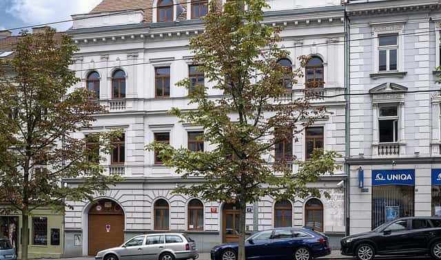 Pronájem kanceláře 1 290 m², Bělohorská, Praha 6