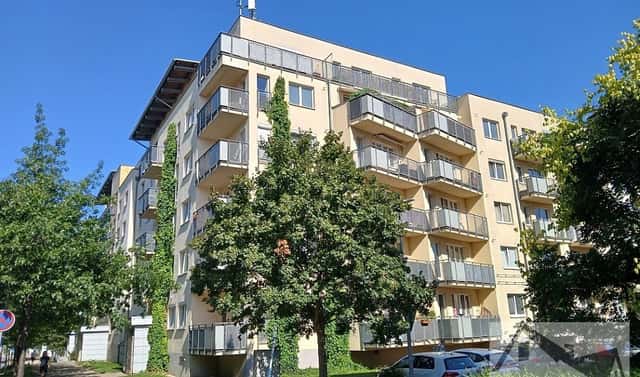 Prodej bytu 1+kk 33 m², Bratislavská, Praha 10 – Hostivař