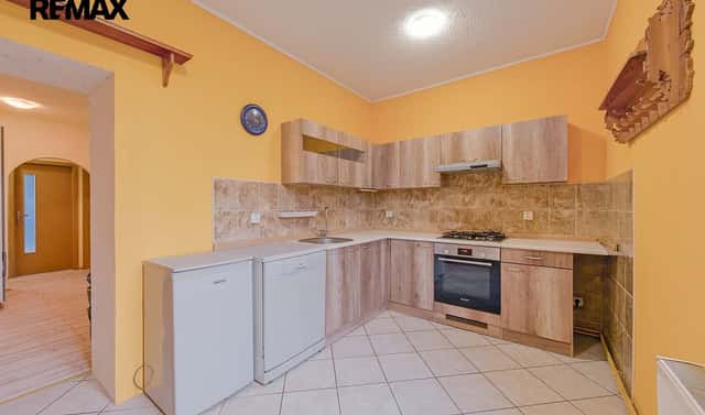 Prodej bytu 3+1 63 m², Kamenná, Aš, okres Cheb