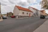stavební pozemek k výstavbě bytového domu, 3 bytové jednotky se zahradou,, okres Kladno