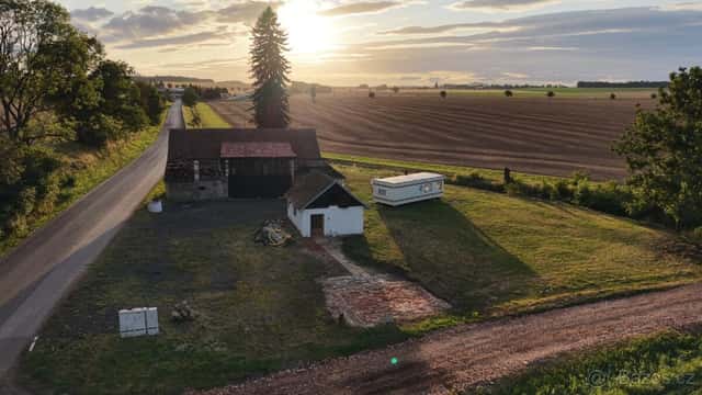 Prodej zemědělské usedlosti 250 m², pozemek 2795 m² Slatiny, okres Jičín
