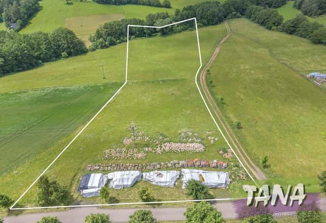 Úhlejov | pozemky o výměře13 561 m² s potenciálem pro bydlen, okres Jičín