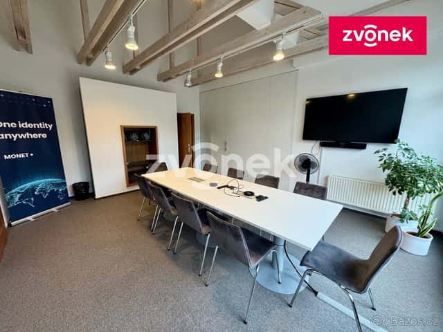 Pronájem kanceláře 460 m², Zlín, ev.č. 727731, okres Zlín