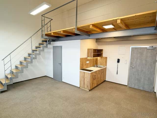Pronájem loftového bytu 1+KK 46 m², okres Vsetín