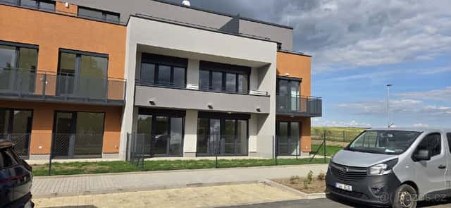 Byt 2KK Dolní Počernice Viladomy Makovská, Praha 9