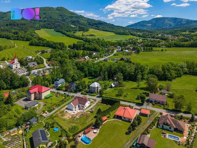 Prodej rodinného domu 250 m², zahrada 2 000 m², Kunčice pod, okres Frýdek-Místek