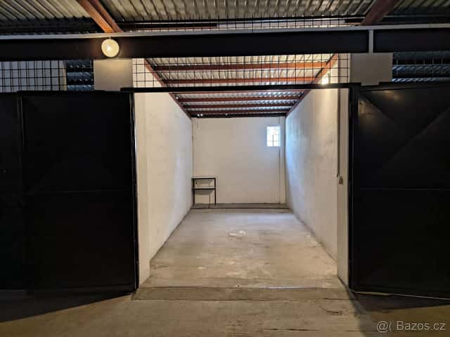 pronájem garáže, okres Brno-město