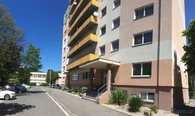 Nabízíme pronájem pěkného bytu 2+kk v centru Náchoda, okres Náchod