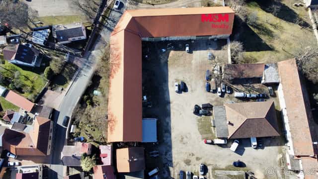 Pronájem provozní plochy, 360 m², Ořech, ul. Karlštejnská, okres Praha-západ