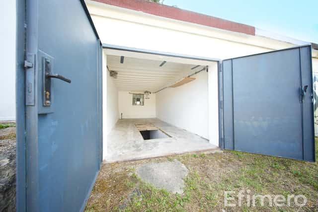 Prodej podsklepené garáže 18 m², Tišnov, ev.č. 00008, Brno venkov, okres Brno-venkov