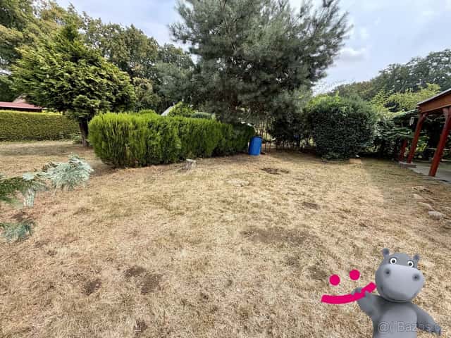Prodej chaty 20 m², Veltrusy, ev.č. 58882, okres Mělník