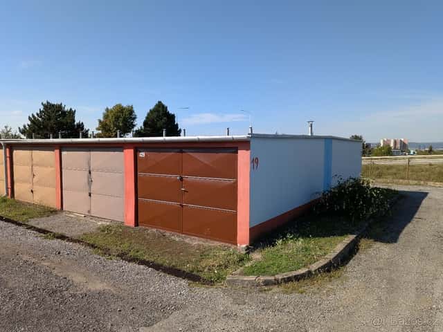 Garáž v Brně-Líšní, ul. Podruhova, okres Brno-město