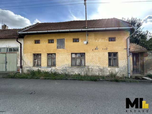 Prodej rodinného domu o velikosti 79 m², pozemek 144 m², okres Kroměříž