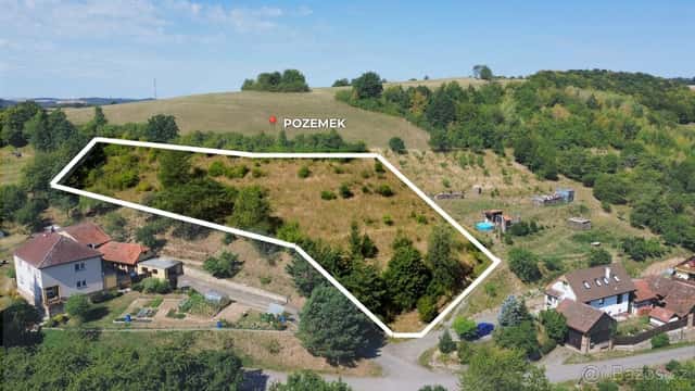 Pozemek 4 281 m² pro rodinné bydlení se studií až pro 4 domy, Brno venkov, okres Brno-venkov