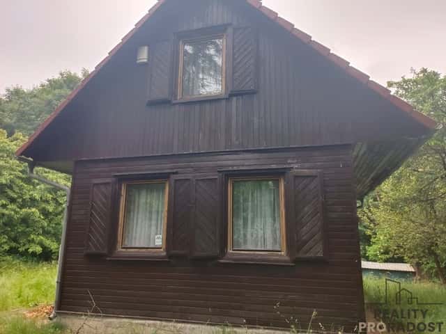 Prodej pozemku s chatou , 7000 m2, obec Ždár u Velkého Chvoj, okres Ústí nad Labem