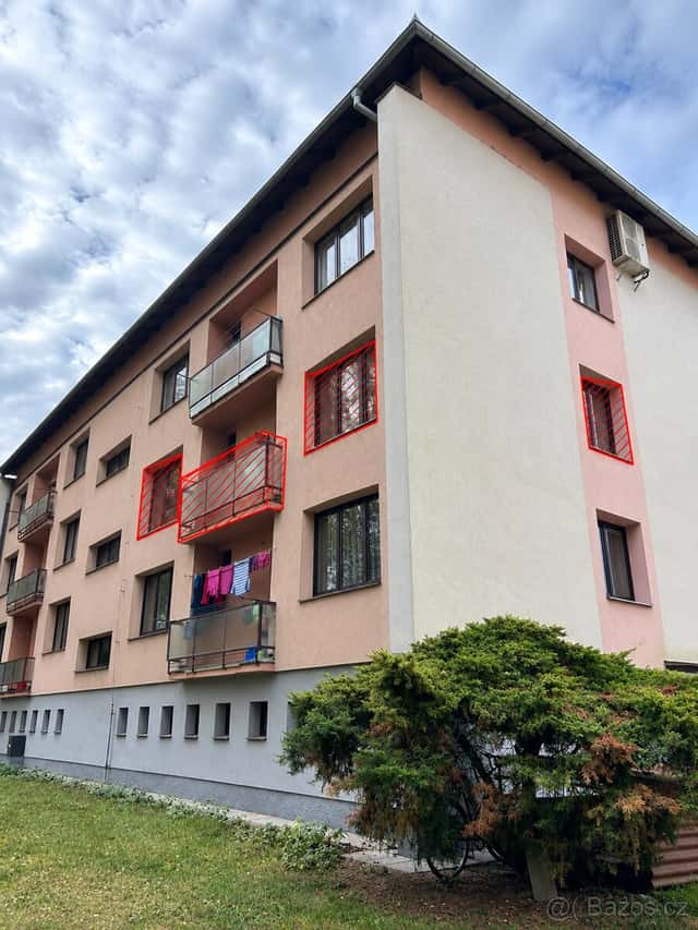 Prodej bytu 3+1 Třeboň Souběžná 798, okres Jindřichův Hradec