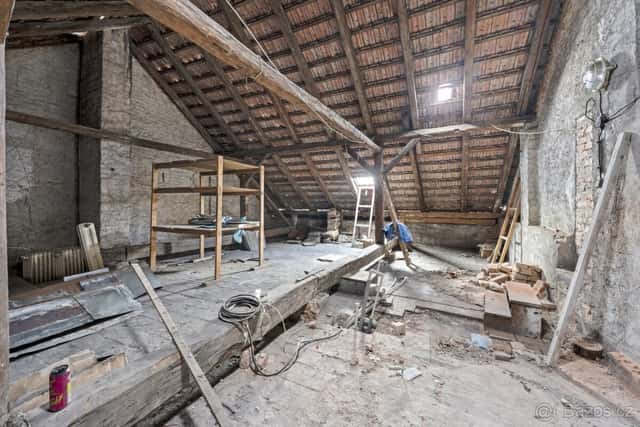PODKROVÍ - Nebytový prostor 103,22 m² v CENTRU Židlochovic, Brno venkov, okres Brno-venkov