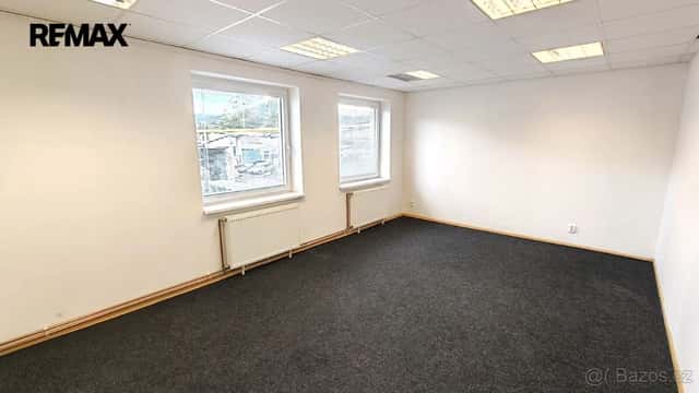 Pronájem prostoru 22m² v průmyslovém areálu, okres Děčín
