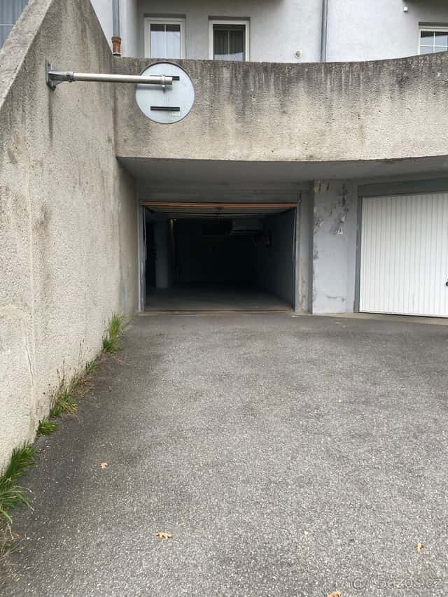 Pronájem Garážového stání, okres Jindřichův Hradec