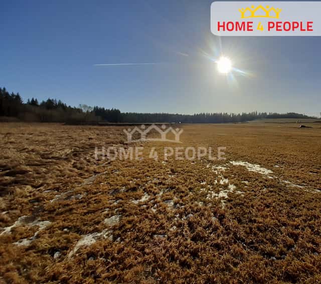 Prodej Pozemku o rozloze 11.835 m2 v obci Černá v Pošumaví., okres Český Krumlov