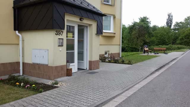 Nabízíme pronájem pěkného bytu 2+kk v Polici nad Metují, okres Náchod