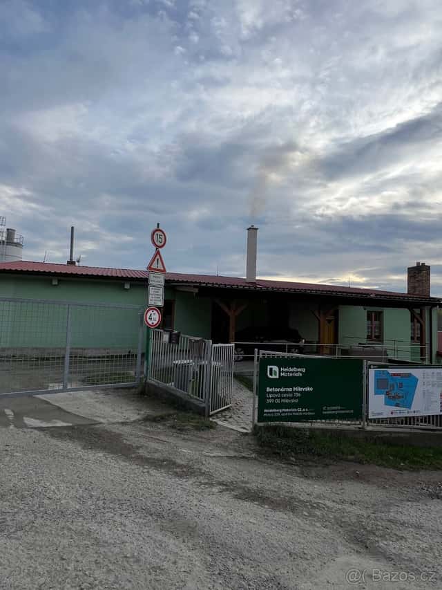 Pronájem kanceláře 15m2 - Milevsko, okres Písek
