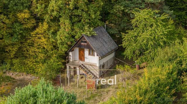 Prodej chaty 38 m², Čeložnice, ev.č. 170082JS, okres Hodonín