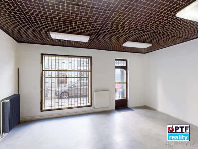 Pronájem obchodních prostor 95 m² - Plzeň, ev.č. 5992, okres Plzeň-město