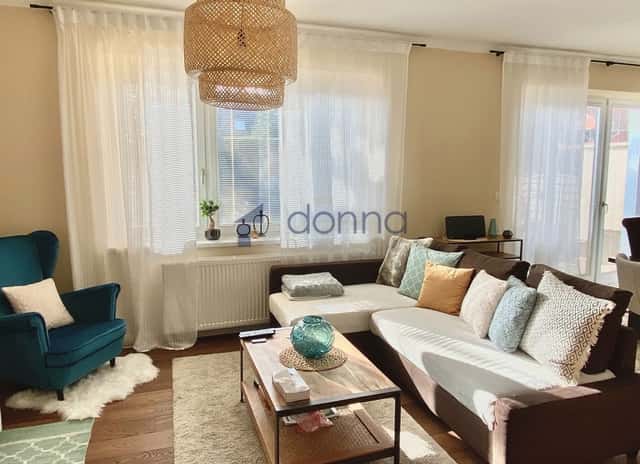 Pronájem zařízeného RD 4+kk/2xT, 154m², pozemek 183m², ul. B, Praha 9