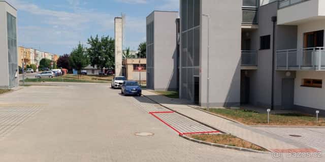 Parkovací stání Znojmo - Přímětice, 13 m2, okres Znojmo