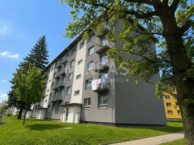 Milovice, pronájem bytu 2+kk+B, 32 m2, okr. Nymburk., okres Nymburk