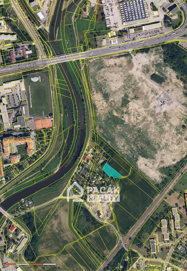 Prodej pozemku o výměře 1.825 m2 v Olomouci, Nových Sadech, okres Olomouc