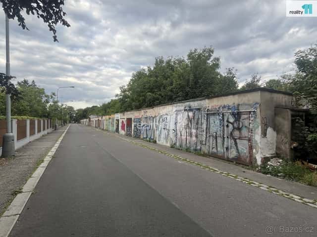 Prodej garáže 17m2 v Glinkově ulici, Praha 6 - Dejvice, Praha 6