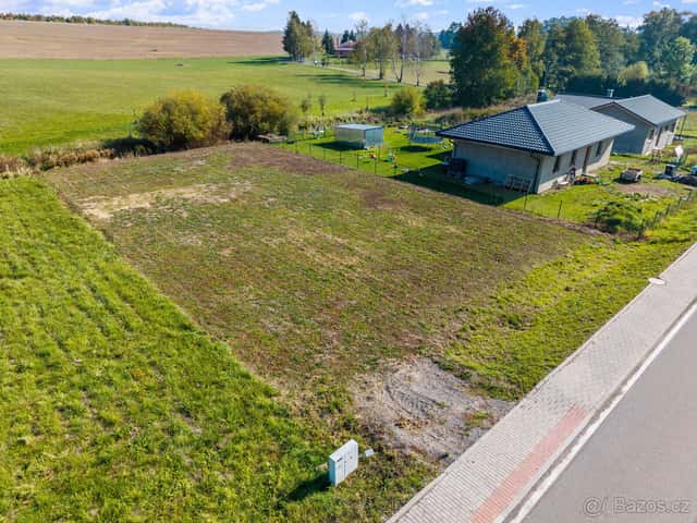 Prodej stavebního pozemku 1 008 m² – Damníkov (5 minut od La, okres Ústí nad Orlicí