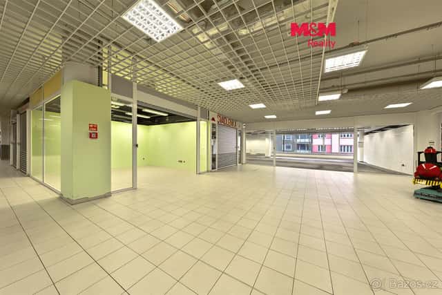 Pronájem obchod a služby, 21 m², Děčín, ul. Plzeňská, okres Děčín