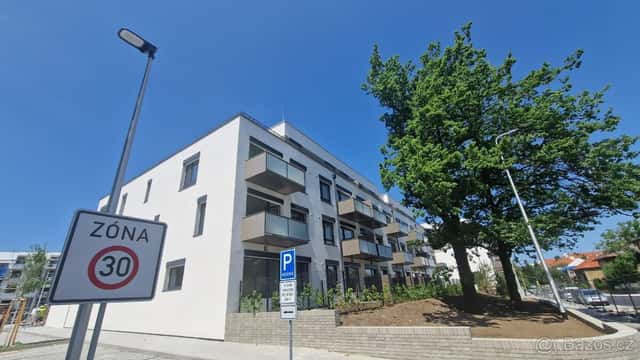 Nový 3+kk (parking a sklep) v projektu Portti Kladno, okres Kladno