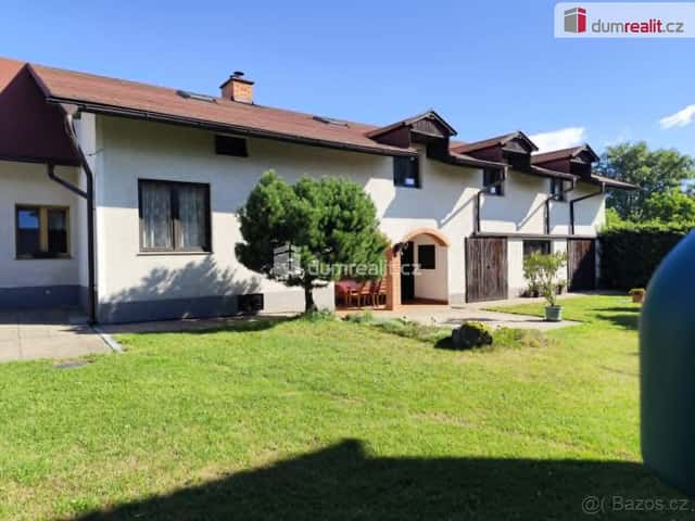 Prodej RD 6 + 2, balkon, zahrada, garáž, hospod. budova, okres Mladá Boleslav