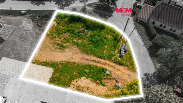 Prodej pozemku k bydlení, 800 m², Bližná, Černá v Pošumaví, okres Český Krumlov