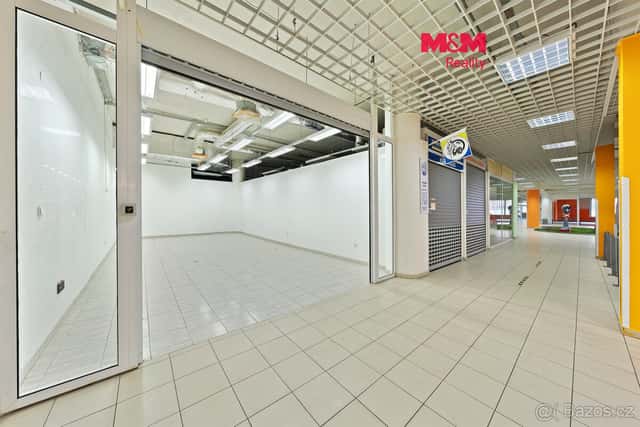 Pronájem obchod a služby, 41 m², Děčín, ul. Plzeňská, okres Děčín