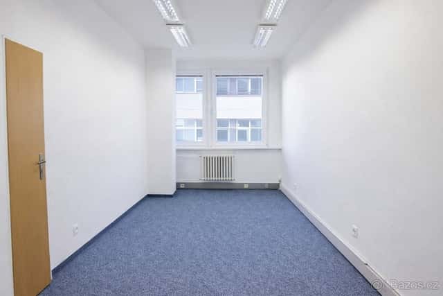 PRONÁJEM KANCELÁŘE 18 m² | PRAHA 11 – CHODOV BEZ PROVIZE, Praha 4