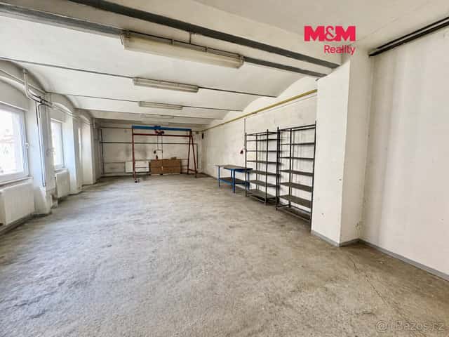Pronájem skladu, 80 m², Chomutov, ul. Vršovců, okres Chomutov