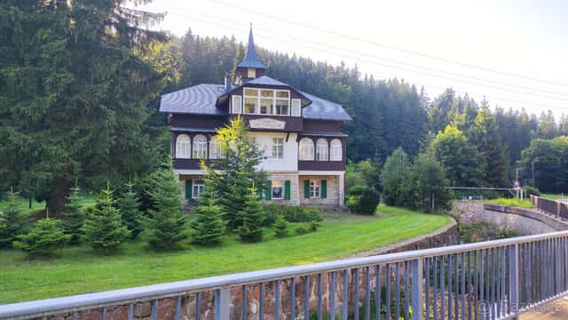 Vila s prostorným pozemkem v Německu, okres Teplice