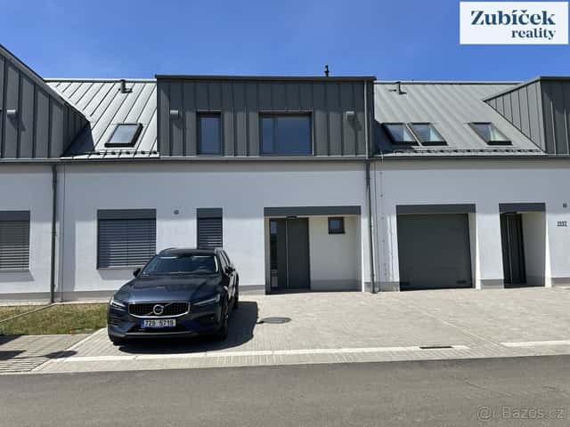 Novostavba domu 5+kk Strážnice - Nová Písečnice, okres Hodonín