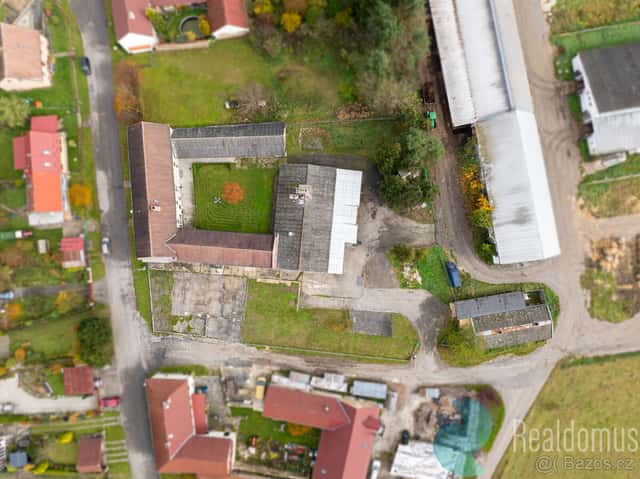 Prodej, komerční areál 512 m2, pozemek 2.346 m2, Křenov, Čes, okres Český Krumlov